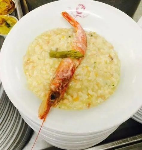 Hotel Tulipe Nazionale 리치오네